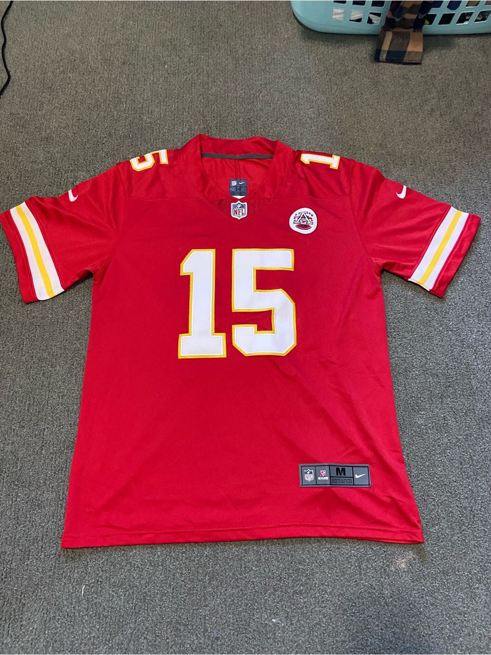 Medium Patrick Mahomes Kansas City Chiefs Red Nike NFL Football Jersey